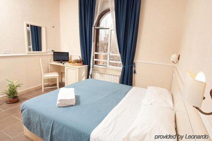 Cesar Palace Guesthouse Рим Екстер'єр фото