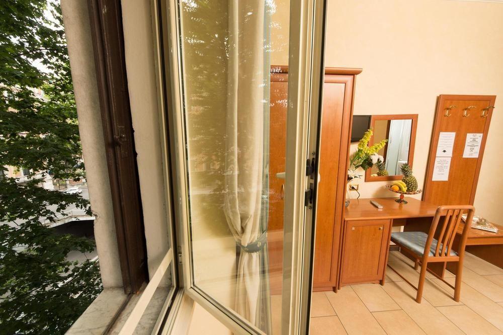 Cesar Palace Guesthouse Рим Екстер'єр фото